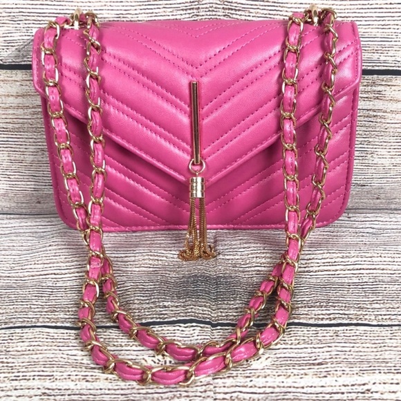 Fashion Nova Handbags - Fashion Nova | Letter Shoulder Bag